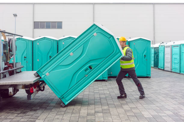 Porta potty delivery and setup in Lake Bryan, TX